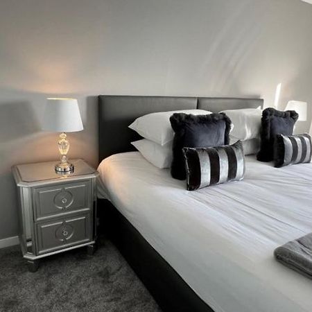 Modern & Spacious 2 Bed Merchant City Apart-High St Glasgow Esterno foto