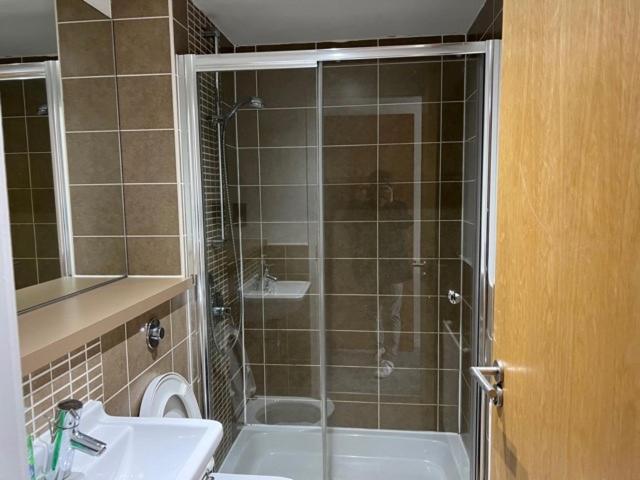 Modern & Spacious 2 Bed Merchant City Apart-High St Glasgow Esterno foto